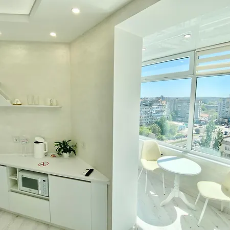 Sky House: Panoramic City Center Apartments with Keyless Access Vinnytsia Exterior photo