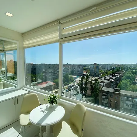 Sky House: Panoramic City Center Apartments with Keyless Access Vinnytsia Exterior photo