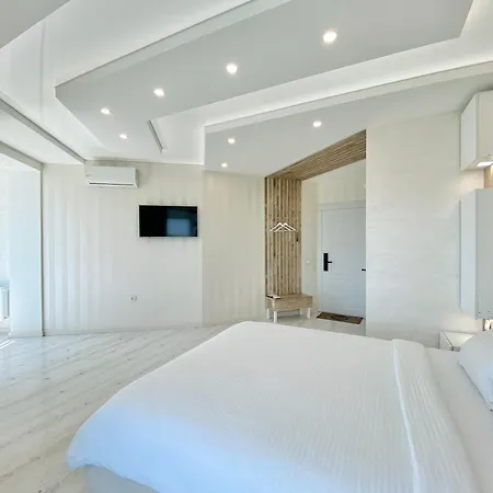 Sky House: Panoramic City Center Apartments with Keyless Access Vinnytsia Exterior photo