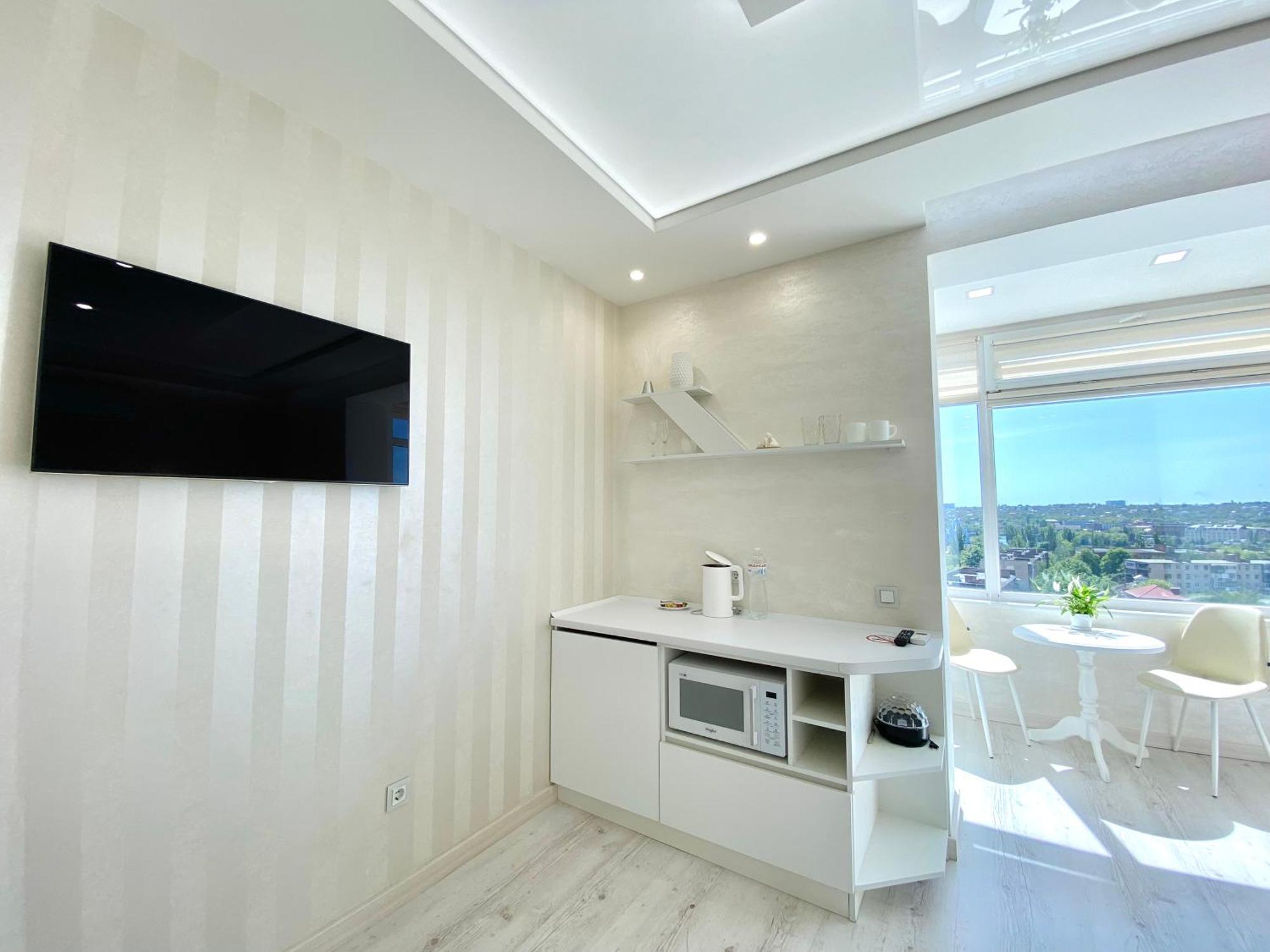 Кращі Панорамні Квартири Skyhouse В Центрі Вінниці Безключовий Доступ! Vinnytsia