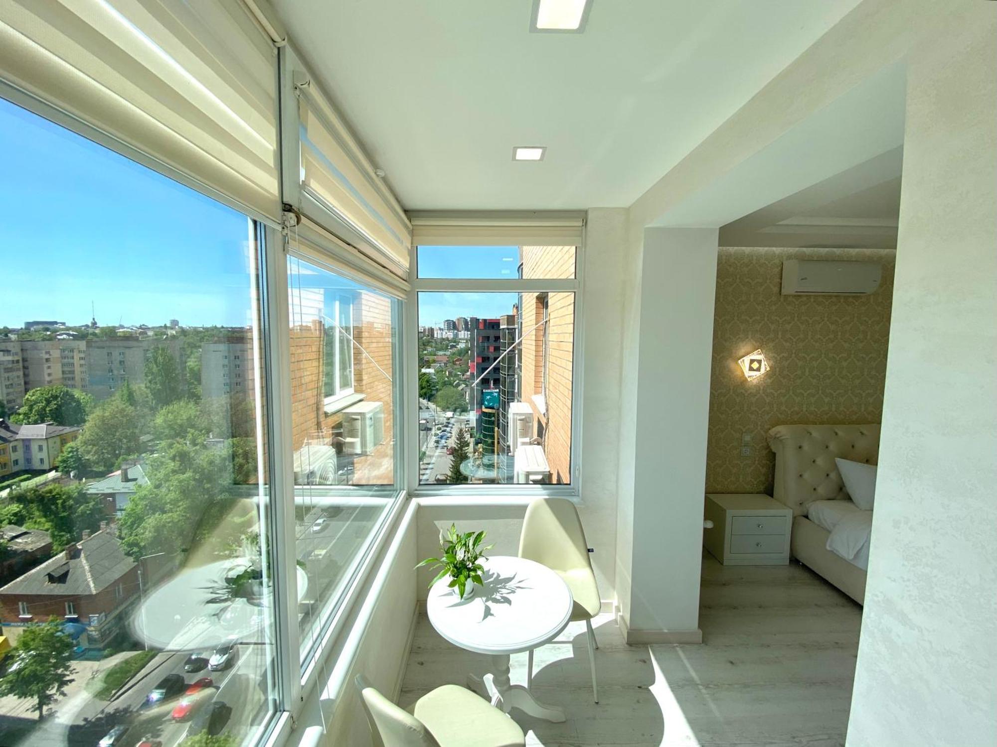 Кращі Панорамні Квартири Skyhouse В Центрі Вінниці Безключовий Доступ! Apartment *