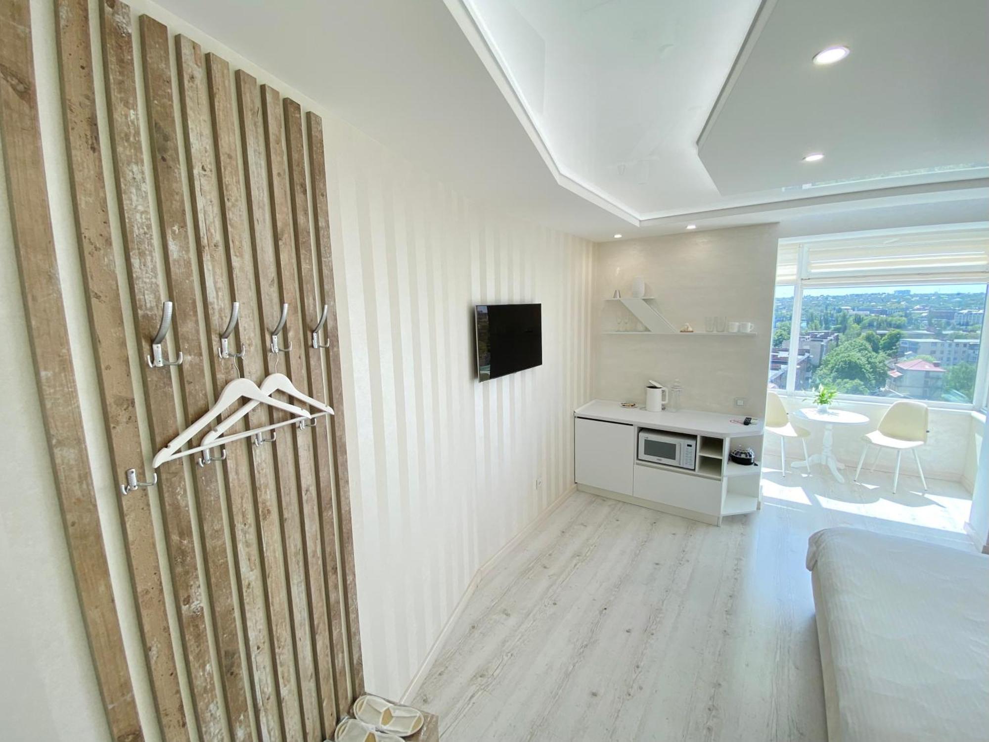 Кращі Панорамні Квартири Skyhouse В Центрі Вінниці Безключовий Доступ! *