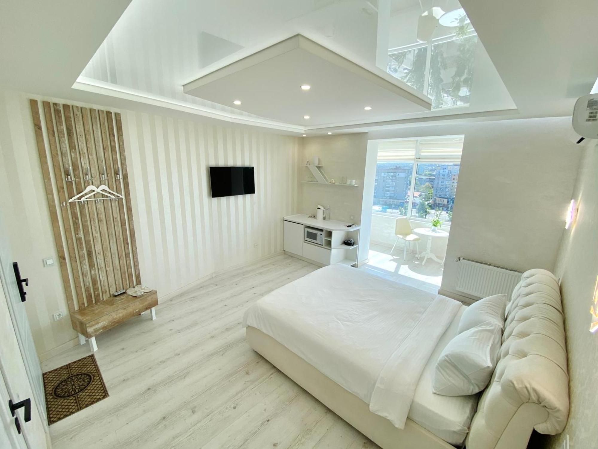 Apartment Кращі Панорамні Квартири Skyhouse В Центрі Вінниці Безключовий Доступ!